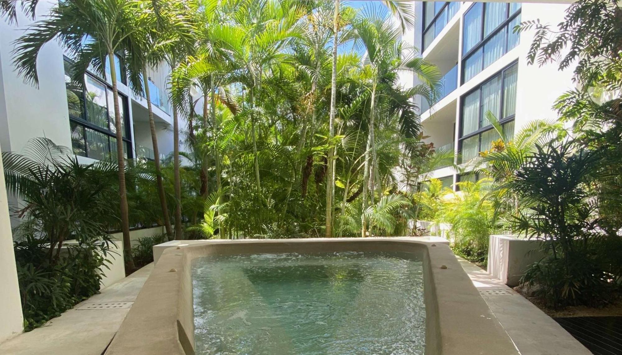 Anah Suites By Las Flores Vacation Rentals プレヤデルカーメン エクステリア 写真