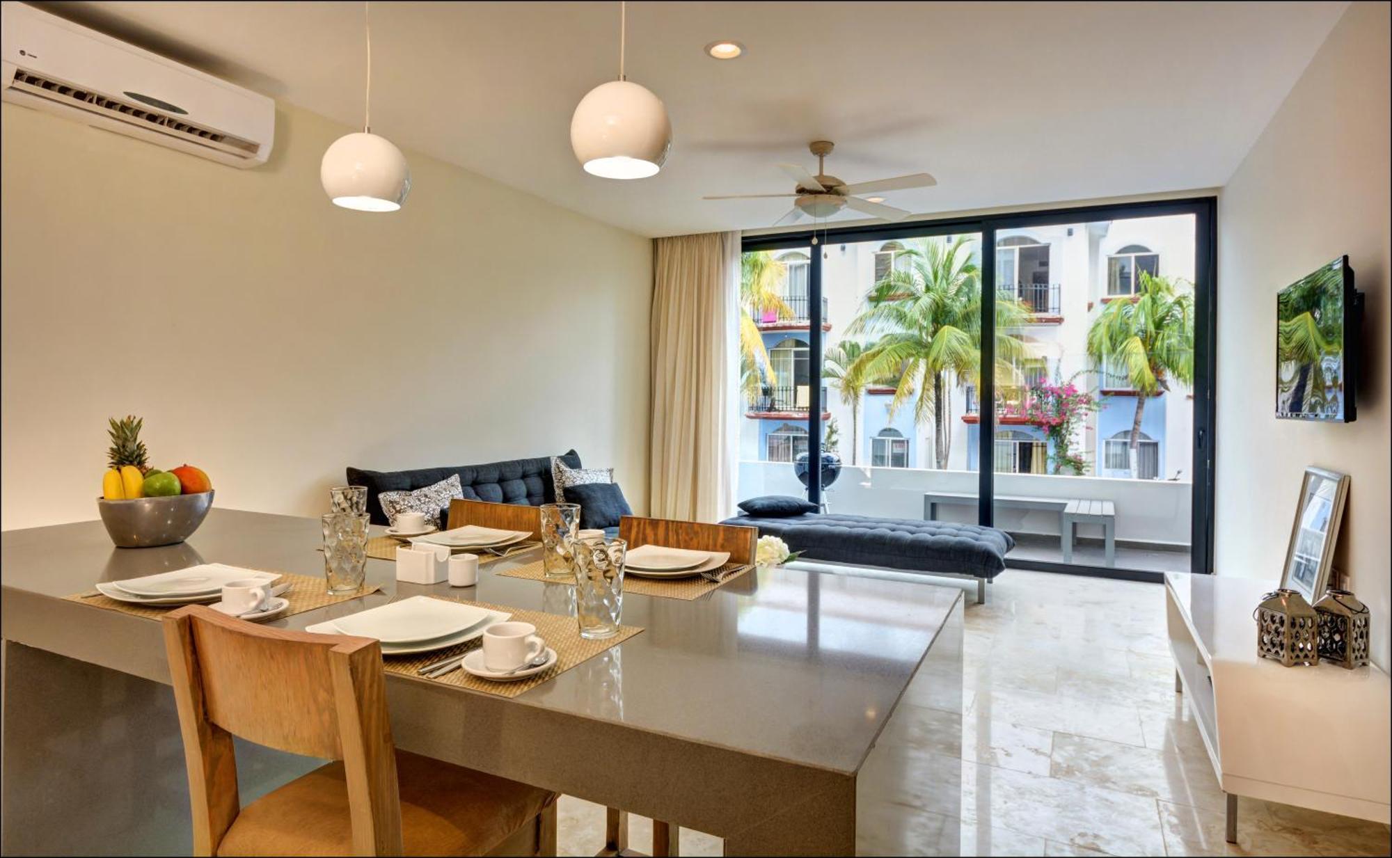Anah Suites By Las Flores Vacation Rentals プレヤデルカーメン エクステリア 写真