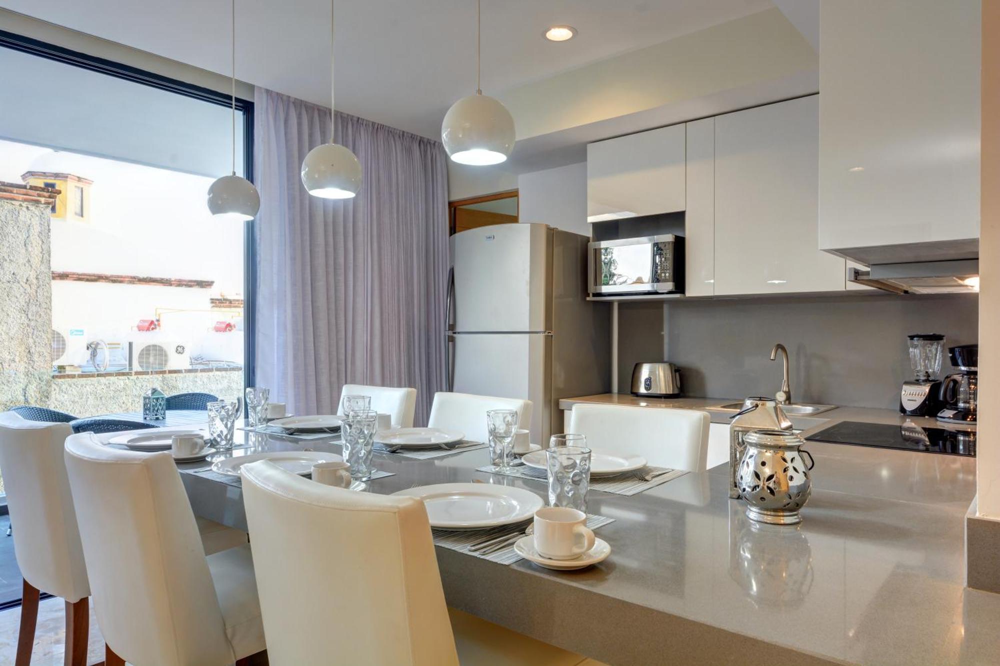 Anah Suites By Las Flores Vacation Rentals プレヤデルカーメン エクステリア 写真