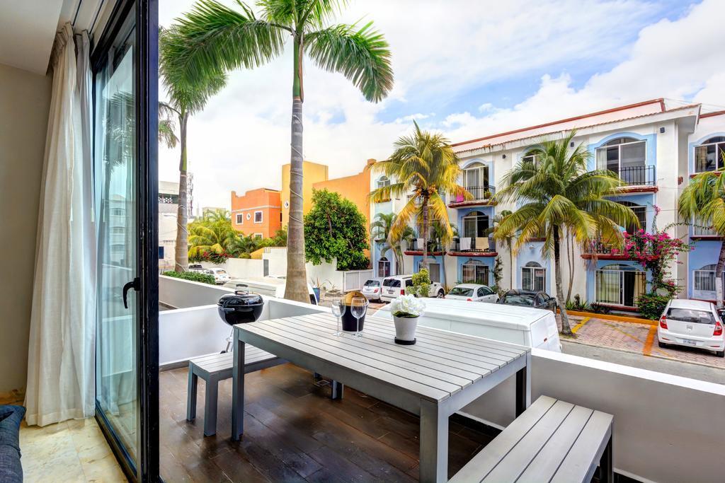 Anah Suites By Las Flores Vacation Rentals プレヤデルカーメン エクステリア 写真