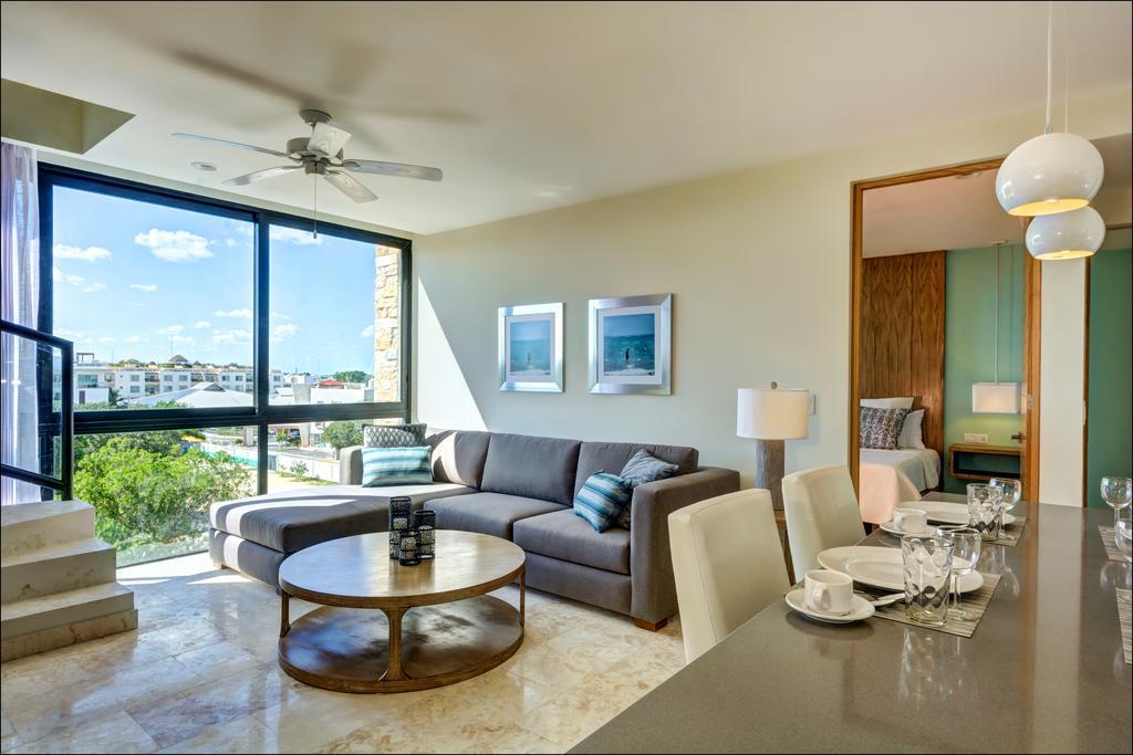 Anah Suites By Las Flores Vacation Rentals プレヤデルカーメン エクステリア 写真
