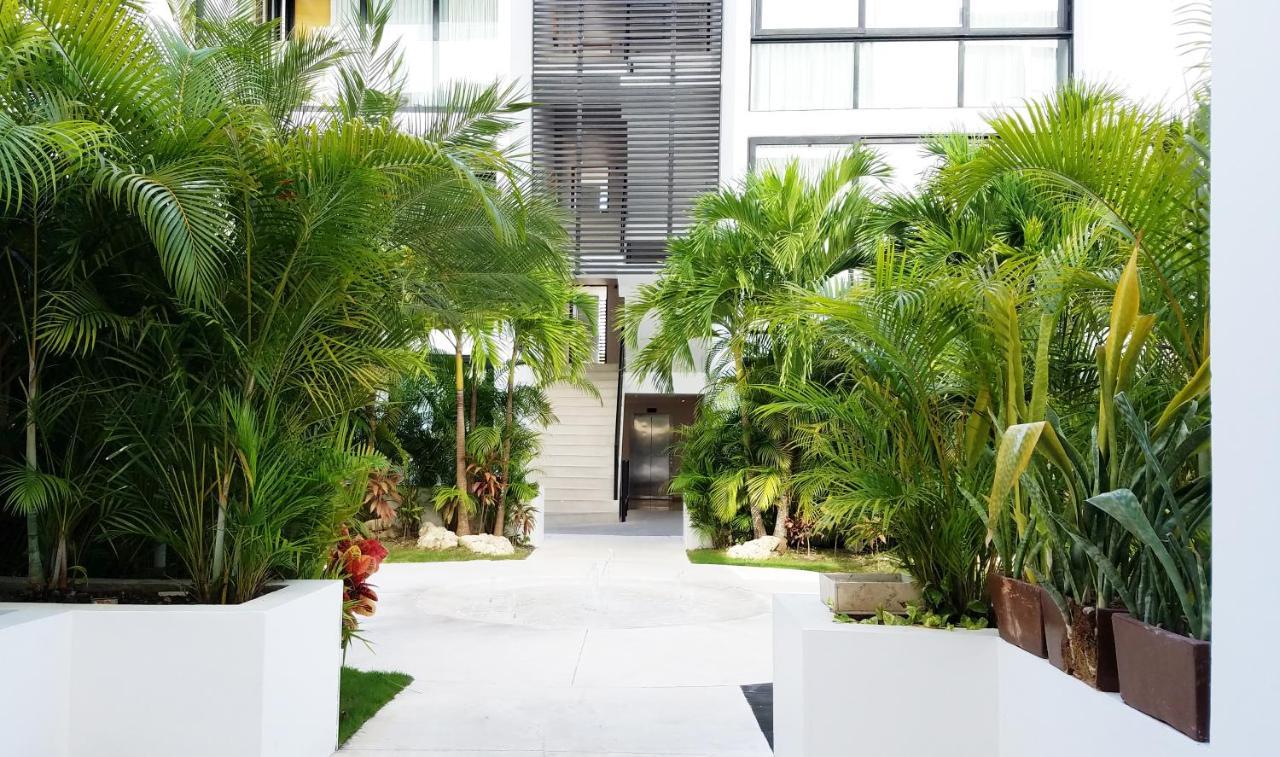 Anah Suites By Las Flores Vacation Rentals プレヤデルカーメン エクステリア 写真